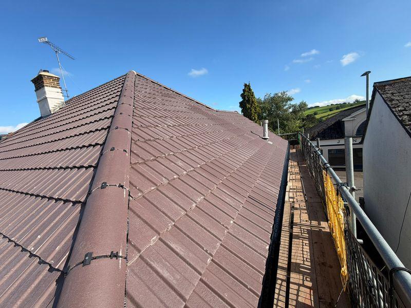 Ridge & Hip Tiles